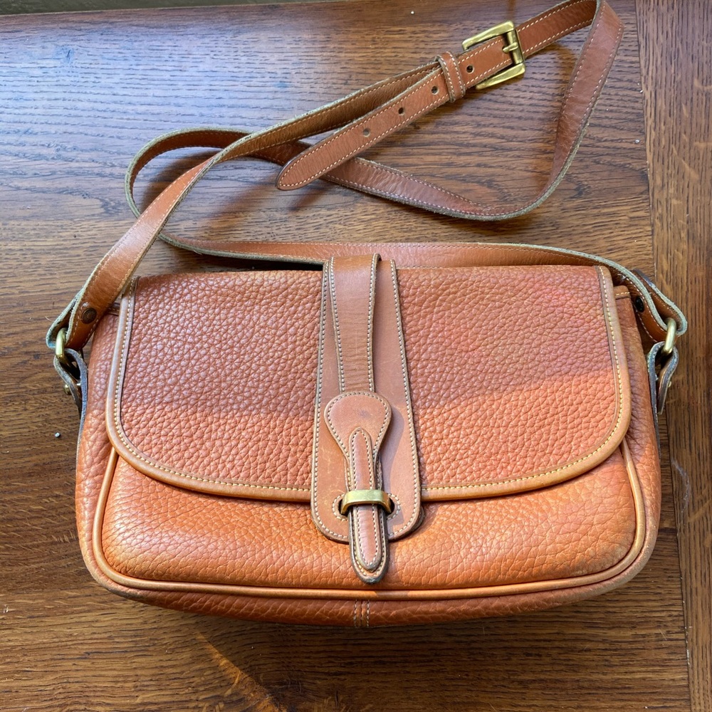 Vintage Crossbody Dooney & Bourke